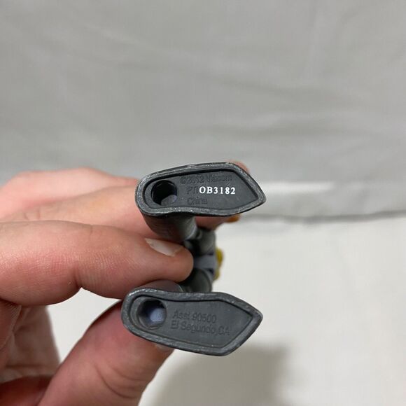 Teenage Mutant Ninja Turtles April Action Figure Playmates Toys No Ponytail 5 In - Picture 8 of 9